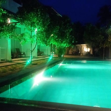 The Ritz Hikkaduwa Hotel Eksteriør billede