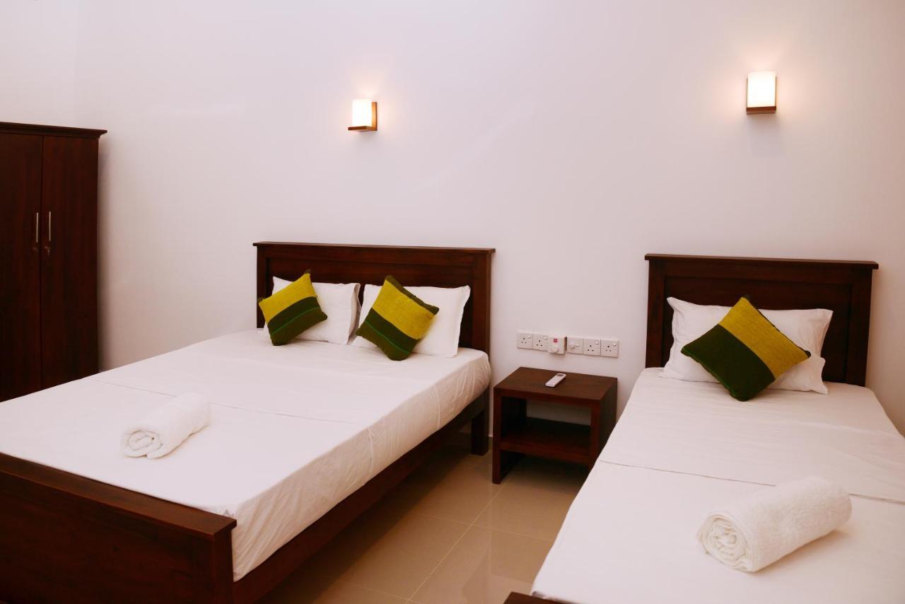 The Ritz Hikkaduwa Hotel Eksteriør billede