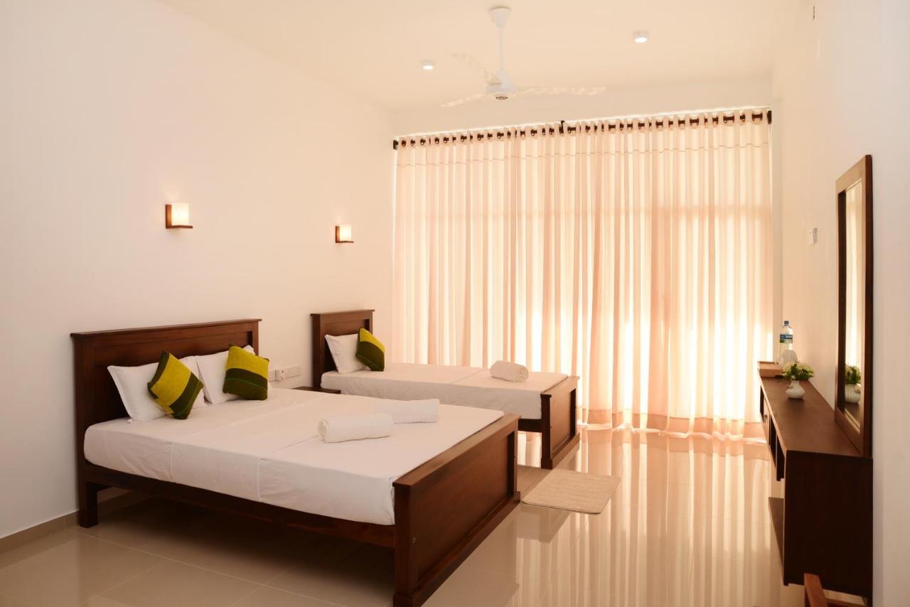The Ritz Hikkaduwa Hotel Eksteriør billede